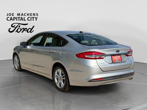 Used 2018 Ford Fusion S FWD image 7