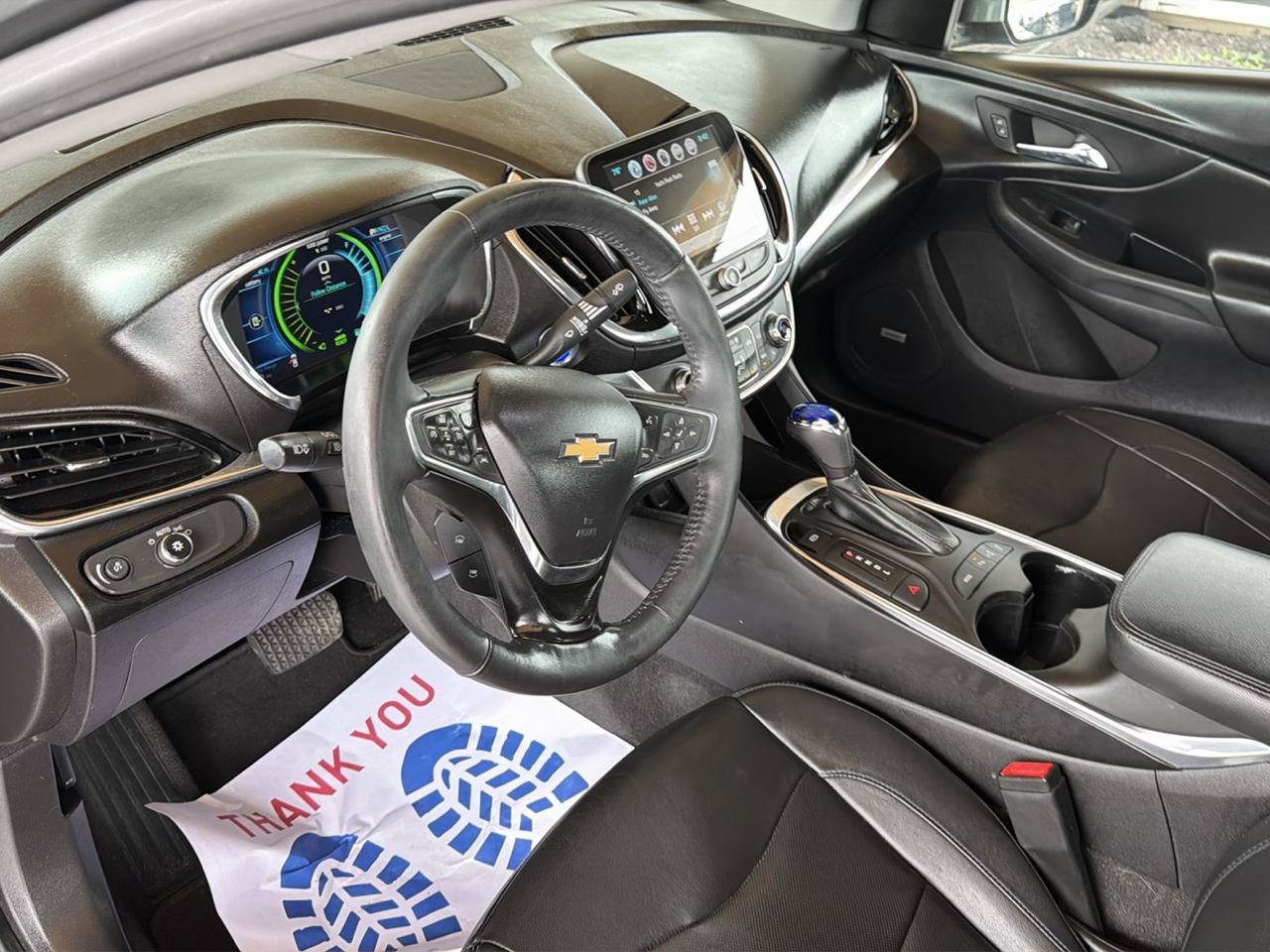 Used 2017 Chevrolet Volt Premier w/ Driver Confidence II Package FWD image 12