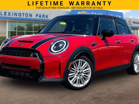Used 2023 MINI Cooper S w/ Signature Upholstery Package FWD image 12