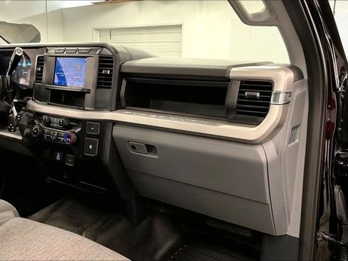 Used 2024 Ford F350 XL w/ 360-Degree Camera Package RWD image 20