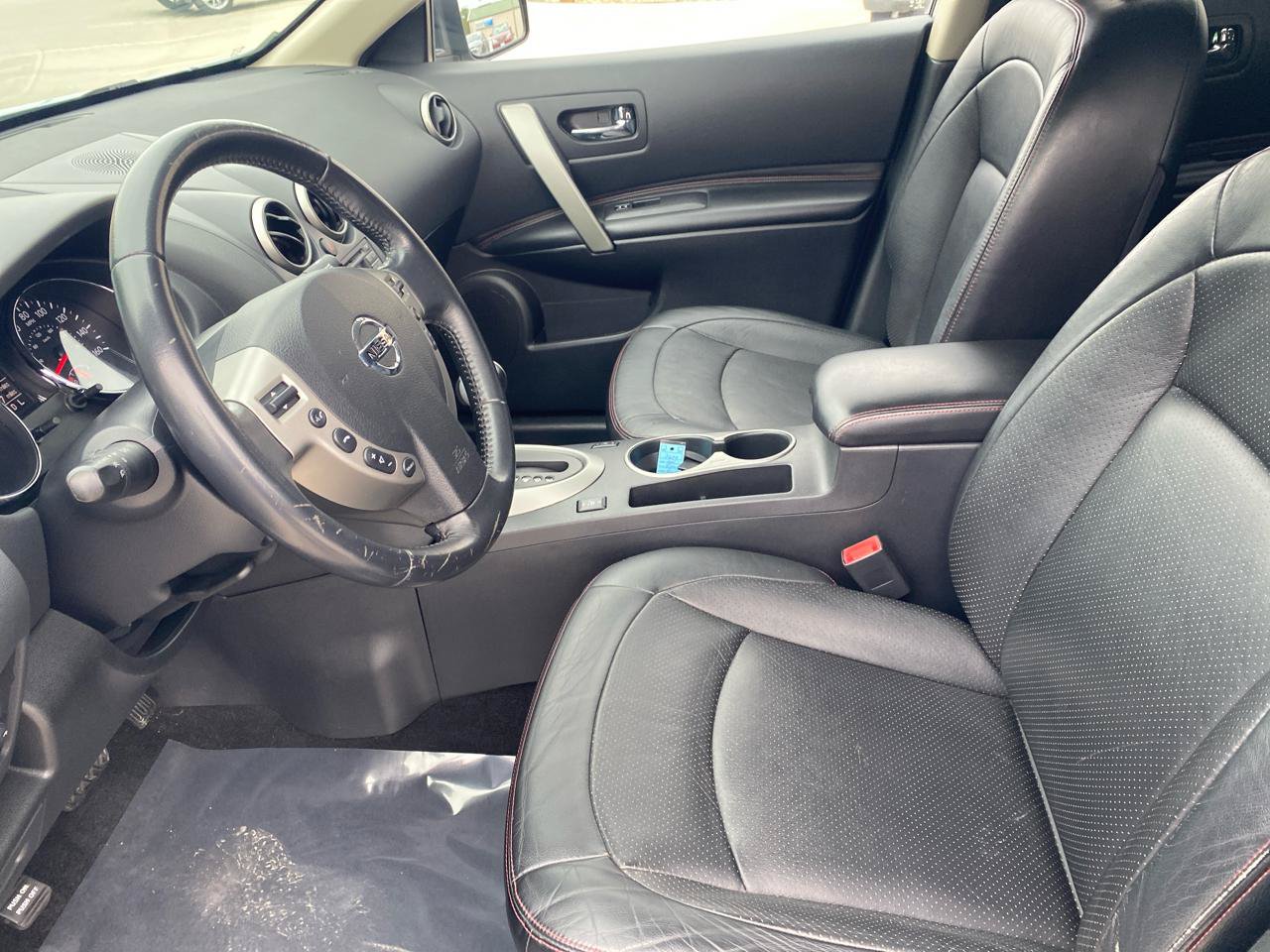 Used 2011 Nissan Rogue SV w/ SL Pkg AWD/4WD image 14