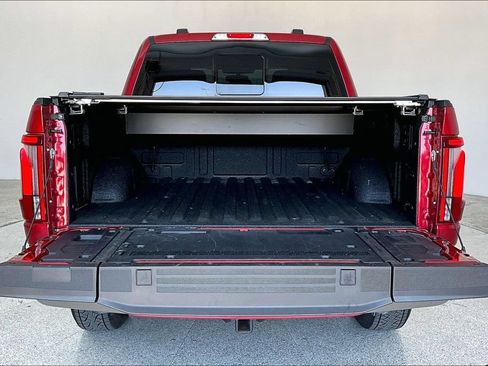 Used 2025 Ford F150 King Ranch w/ FX4 Off-Road Package AWD/4WD image 38