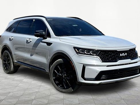 Used 2022 Kia Sorento SX image 3