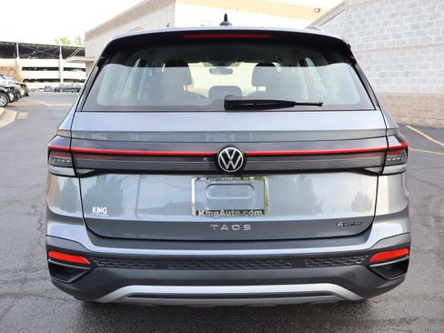 Certified 2025 Volkswagen Taos S AWD/4WD image 4