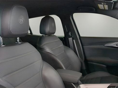 New 2025 Alfa Romeo Tonale w/ Premium Package image 26