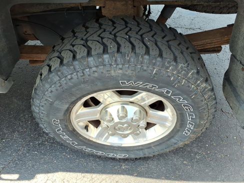 Used 2012 RAM 2500 Laramie AWD/4WD image 21