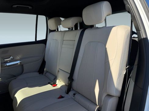 New 2026 Mercedes-Benz GLB 250 image 20