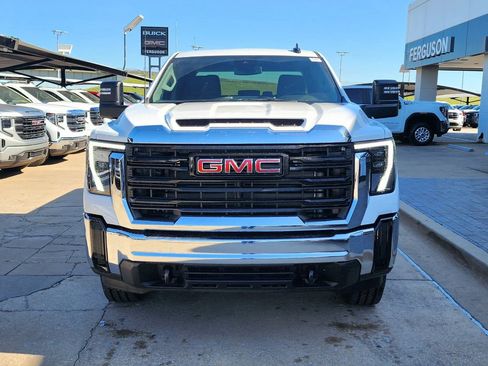 New 2026 GMC Sierra 2500 Pro AWD/4WD image 8