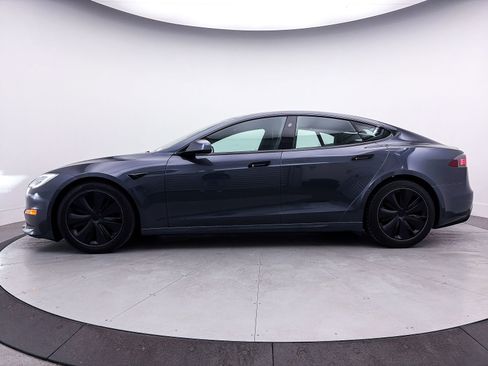 Used 2022 Tesla Model S image 33