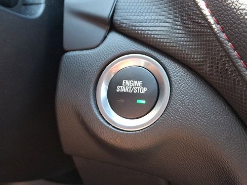 Certified 2023 Chevrolet Equinox RS FWD image 25