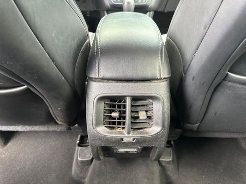 Used 2020 Jeep Cherokee Latitude Plus w/ Cold Weather Group image 33