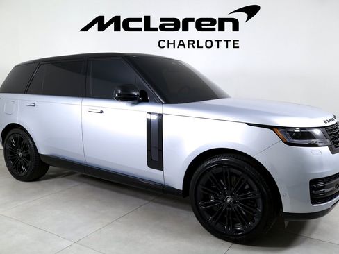 Used 2024 Land Rover Range Rover Long Wheelbase SE AWD/4WD image 2