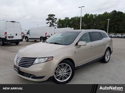 Used 2017 Lincoln MKT AWD w/ Technology Package