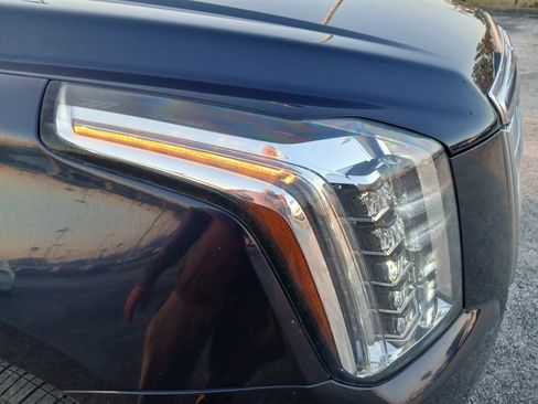 Used 2019 Cadillac Escalade 2WD image 18