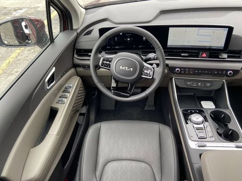 New 2026 Kia Carnival SX FWD image 11