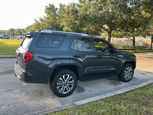 Certified 2025 Toyota 4Runner Limited AWD/4WD image 6