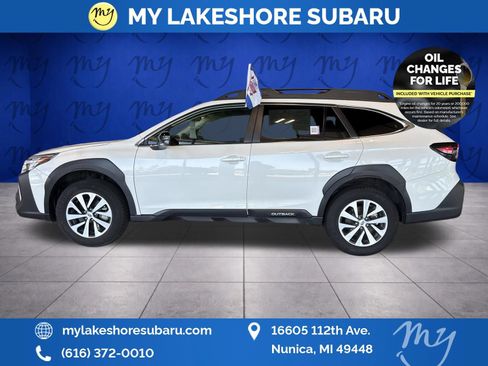 Certified 2025 Subaru Outback Premium AWD/4WD image 8