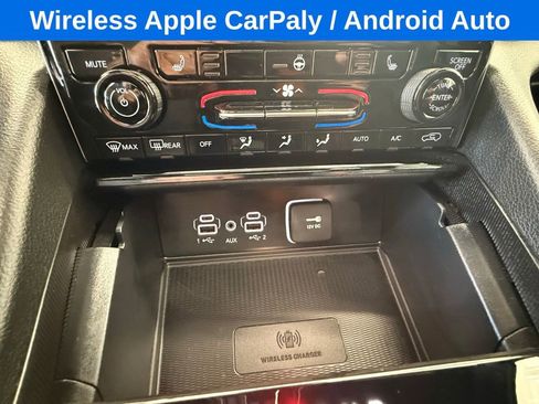 Used 2025 Jeep Grand Cherokee L Altitude image 36