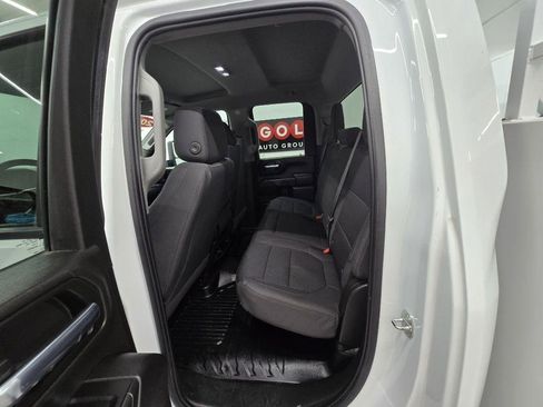 Used 2022 Chevrolet Silverado 2500 W/T w/ WT Fleet Convenience Package image 17