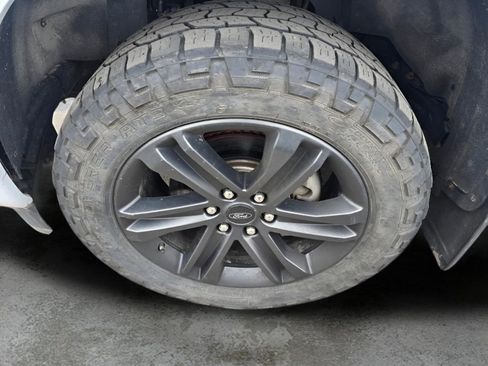 Used 2022 Ford F150 XLT w/ Equipment Group 302A High AWD/4WD image 16