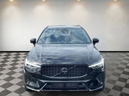 Used 2024 Volvo XC60 T8 Ultimate image 8