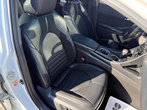 Used 2019 Toyota Avalon Touring w/ All Weather Liner Package image 11