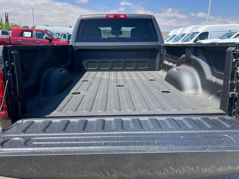 New 2026 RAM 2500 Big Horn AWD/4WD image 16