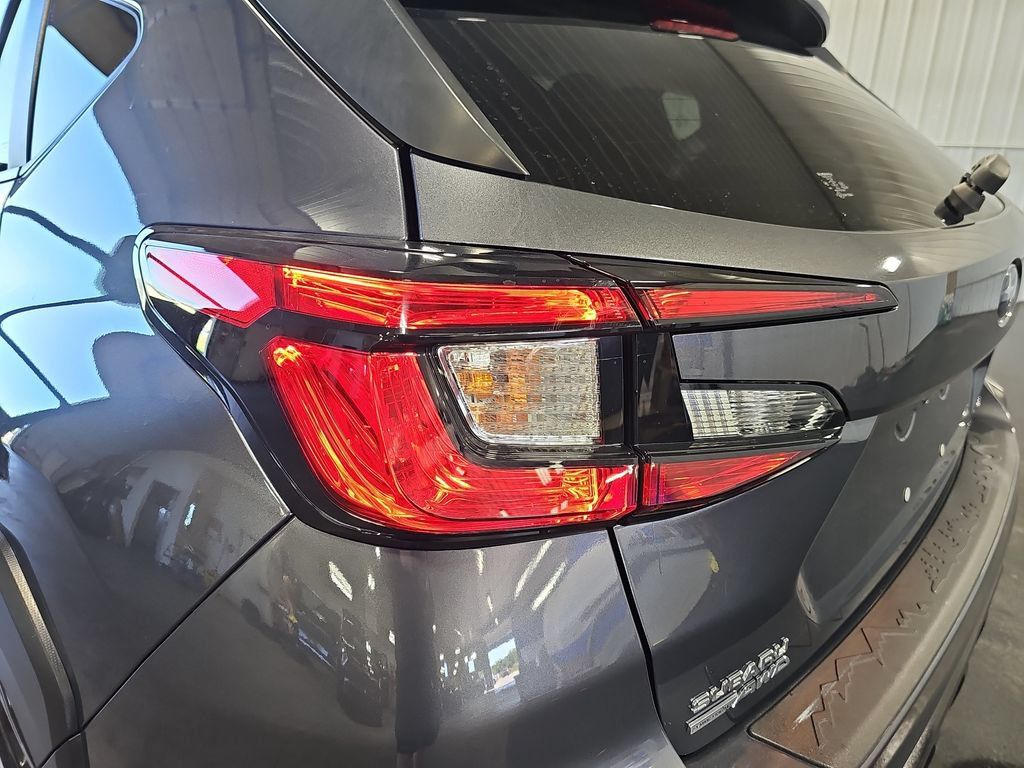 Used 2024 Subaru Crosstrek 2.0i Premium AWD/4WD image 33