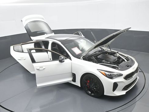 Used 2022 Kia Stinger GT2 w/ Scorpion Package image 68