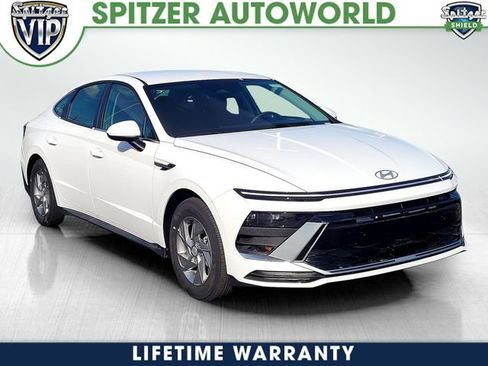New 2025 Hyundai Sonata SE image 1