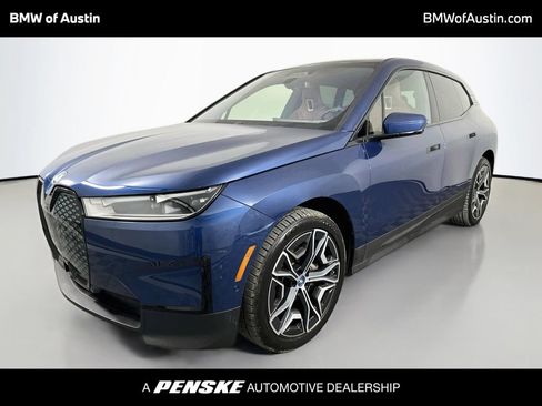 Used 2024 BMW iX xDrive50 AWD/4WD image 1