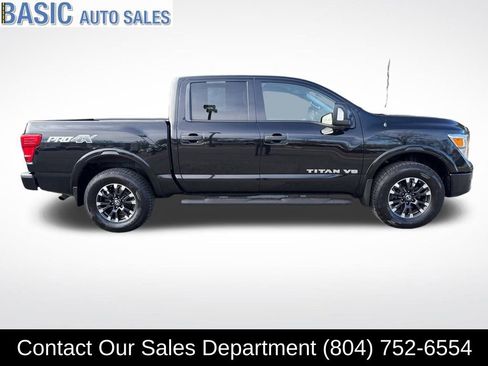 Used 2019 Nissan Titan PRO-4X w/ Pro-4x Convenience Package image 4