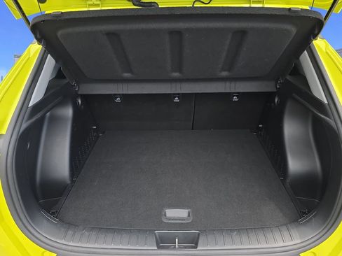 Used 2025 Hyundai Kona SEL FWD image 21