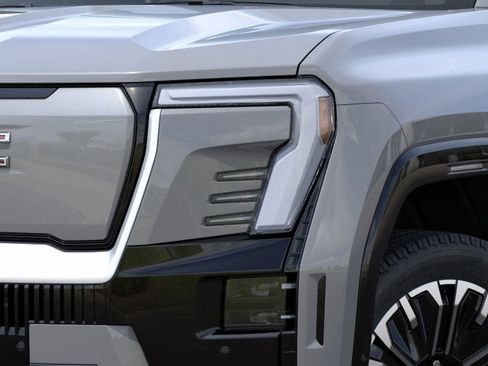 New 2026 GMC Sierra EV Denali image 34
