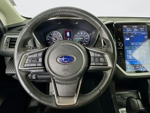 Used 2024 Subaru Ascent Premium w/ Convenience Package image 11