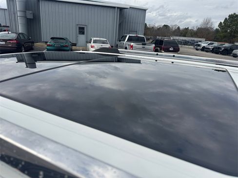 New 2026 Ford Expedition Max Platinum w/ Driver's Package image 23