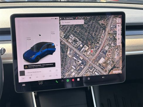 Used 2020 Tesla Model Y Long Range image 19