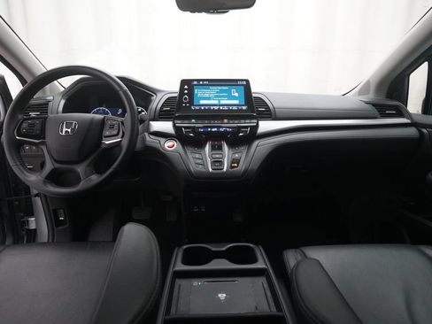 Used 2025 Honda Odyssey EX-L image 5