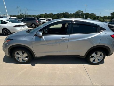 Used 2019 Honda HR-V EX-L image 11