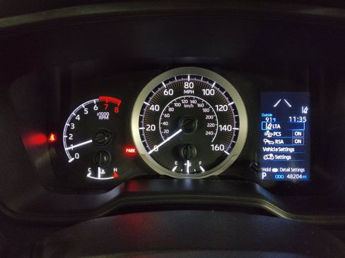 Used 2021 Toyota Corolla LE FWD image 23