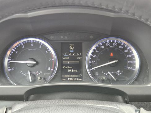 Used 2015 Toyota Highlander XLE AWD/4WD image 24