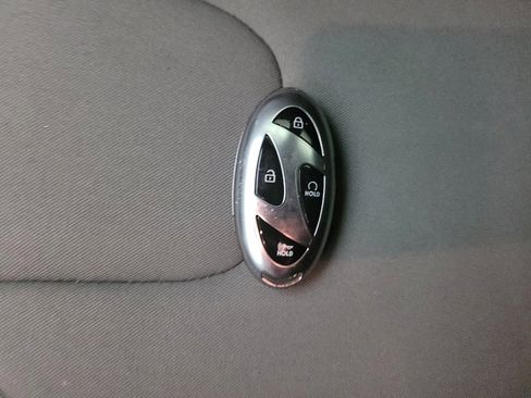 Used 2024 Hyundai Elantra SEL FWD image 32