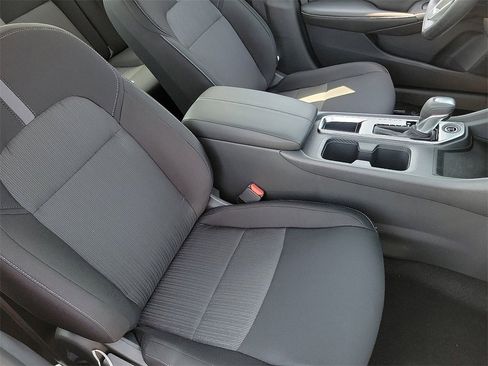 New 2025 Nissan Sentra SV image 13