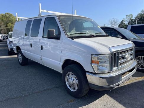 Used 2014 Ford E-250 and Econoline 250 w/ Power Group image 1