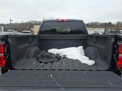 Used 2018 Chevrolet Silverado 1500 LT w/ All Star Edition image 27