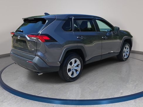 Used 2024 Toyota RAV4 LE FWD image 5