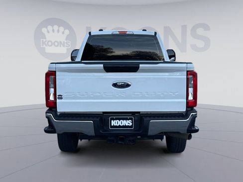 Used 2024 Ford F250 XL w/ Snow Plow Prep Package image 5