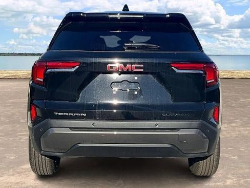 New 2026 GMC Terrain Elevation FWD image 4