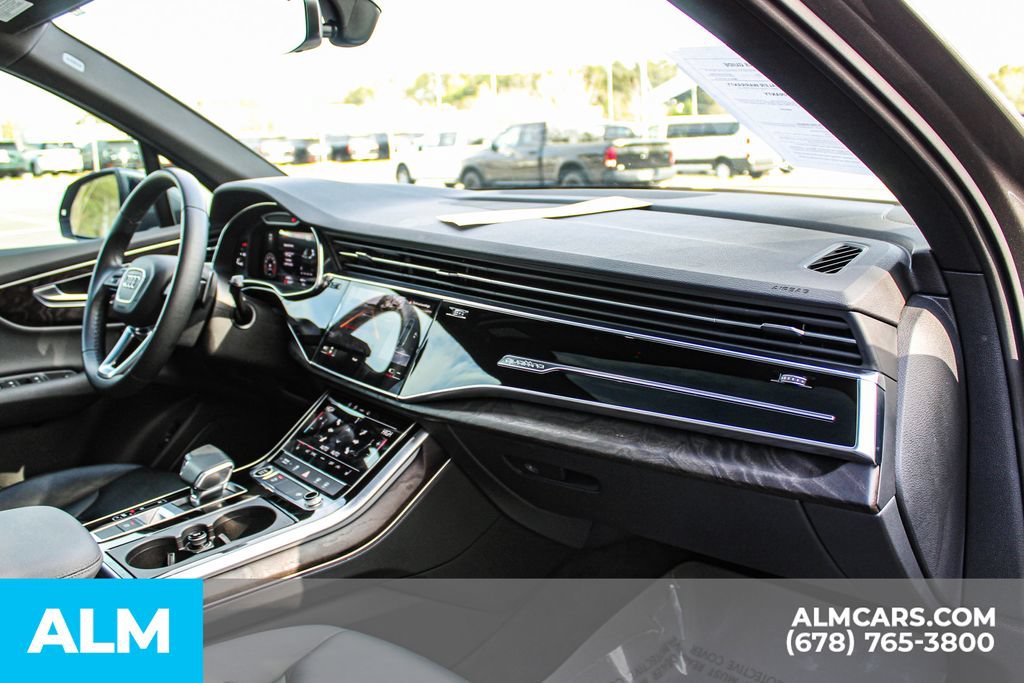 Used 2021 Audi Q7 3.0T Premium w/ Convenience Package AWD/4WD image 24