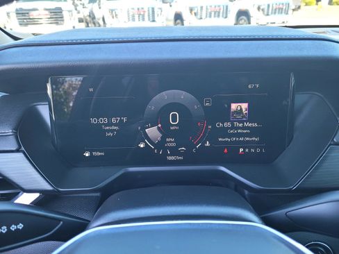 Used 2025 GMC Acadia Elevation FWD image 20